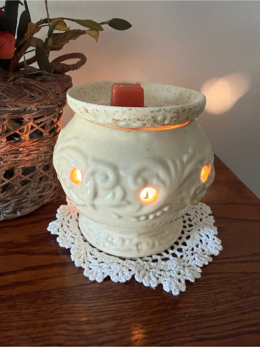 Cream Wax Melt Warmer | Neutral Home Décor